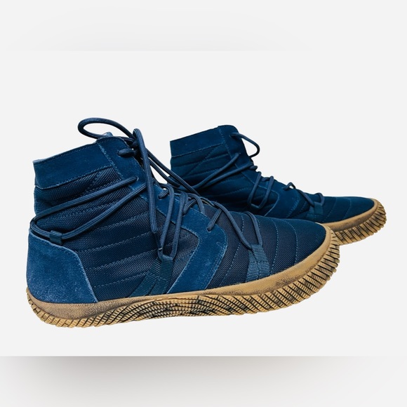 Hybrid Green Label Men's Revolution 2.0 High Top Navy Sneakers Size 12 - Picture 2 of 13